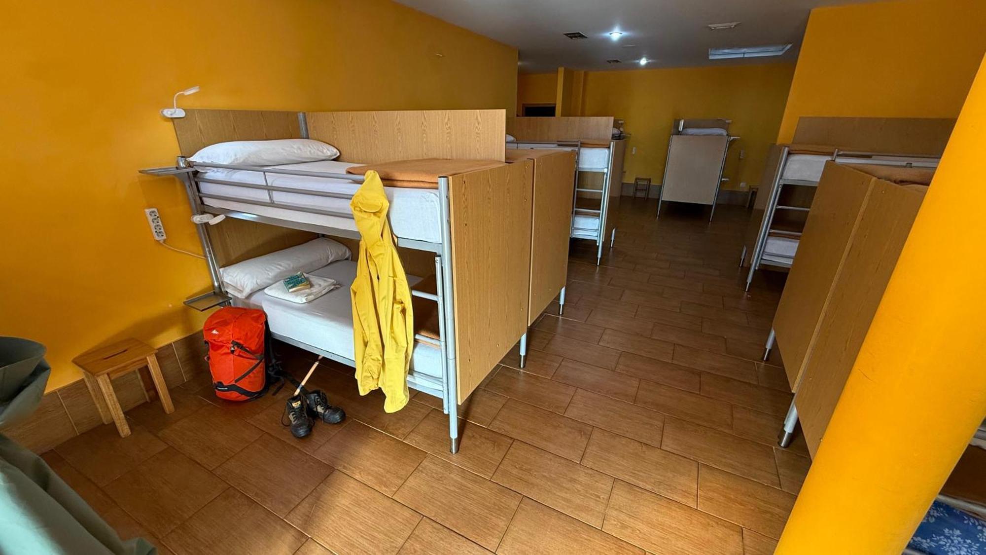 Albergue Lecer Sobrado Porta Esterno foto